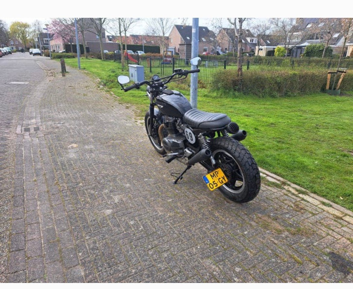 Unieke Honda scrambler, 2 cilinders, Gebruikt, Overig, Minimaal motorrijbewijs A2