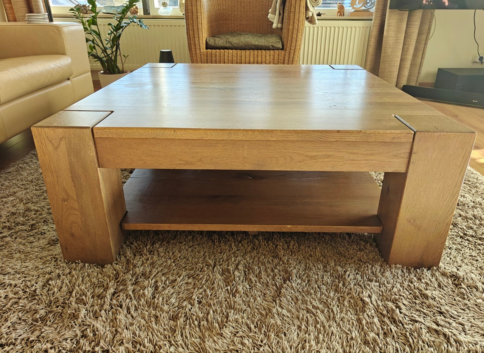 Stevige vierkante hardhouten salontafel 100x100x40cm, Ophalen, Gebruikt, Vierkant, 5 – 50
