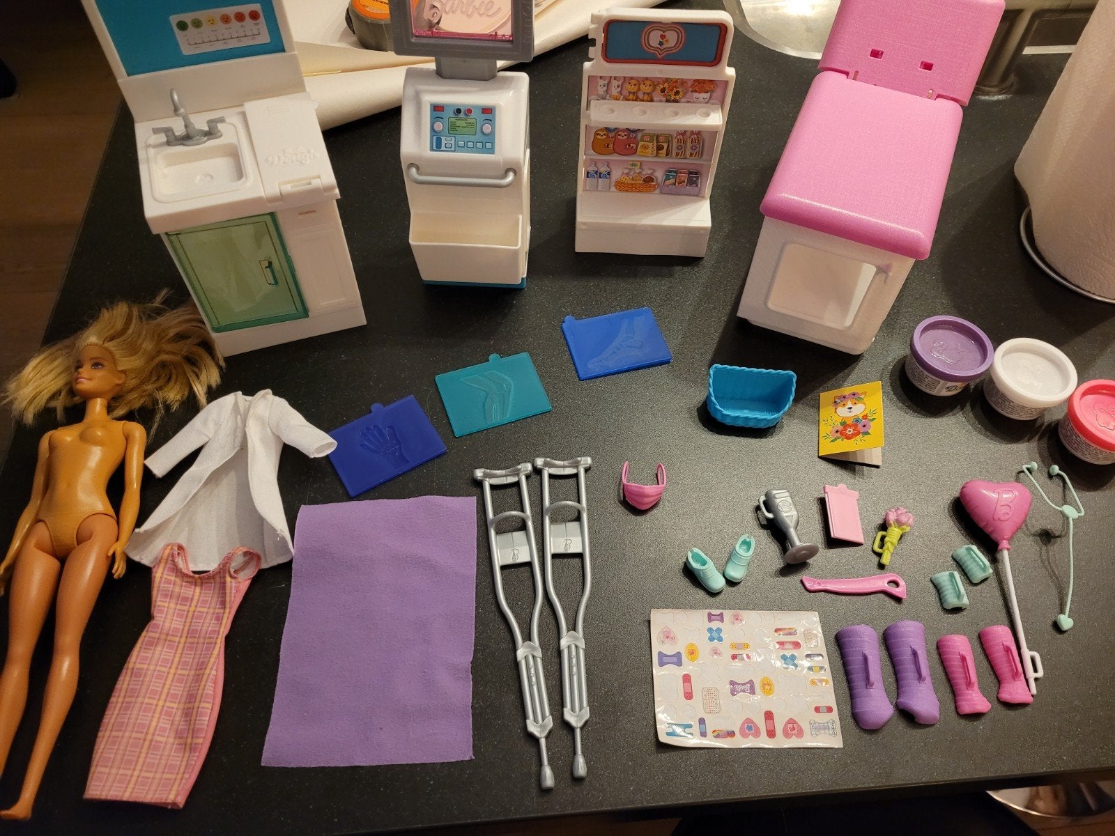 Barbie ziekenhuis, Ophalen of Verzenden