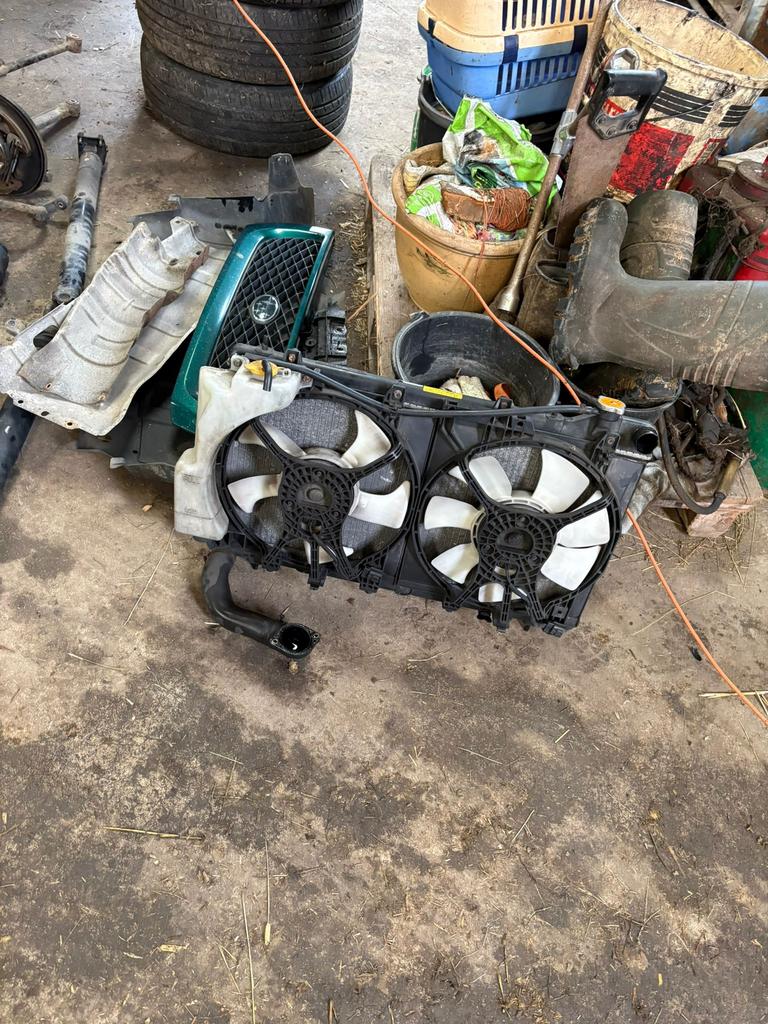 Subaru forester radiateur met koelfan, Ophalen, Subaru