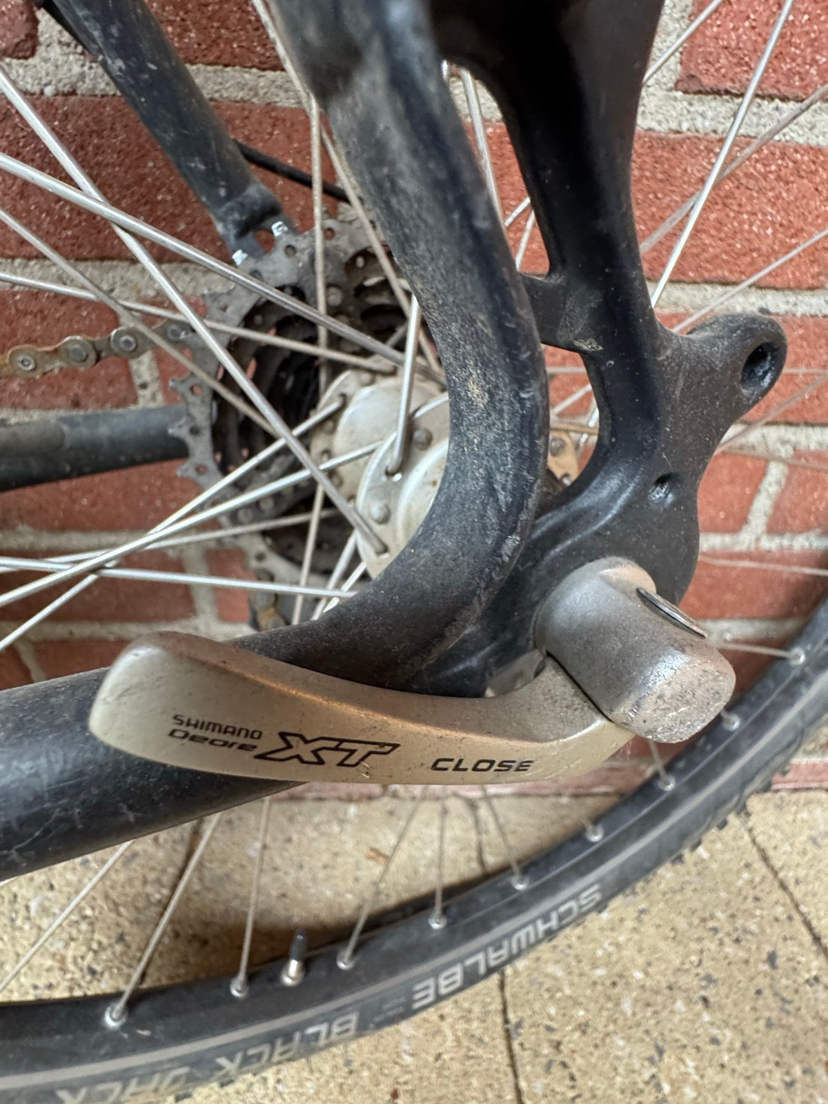 Foto 8 van Mountainbike met Shimano Deore XT en SR Suntour vering