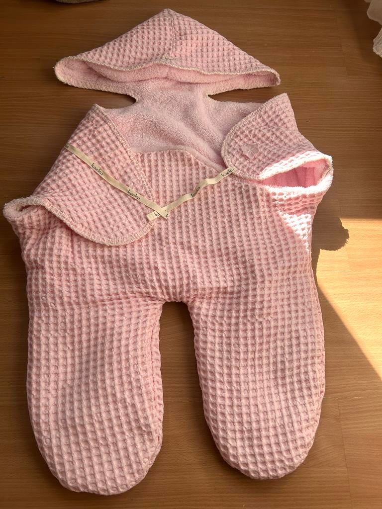 Koeka wrapdeken roze wafelstof, Ophalen of Verzenden, Zo goed als nieuw, 70 tot 85 cm, Deken