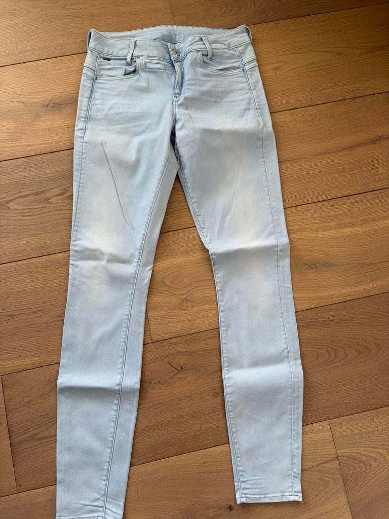 G-Star Raw D-Staq 5-pkt mid skinny 28-32, Ophalen of Verzenden, Zo goed als nieuw, Blauw, W28 - W29 (confectie 36)