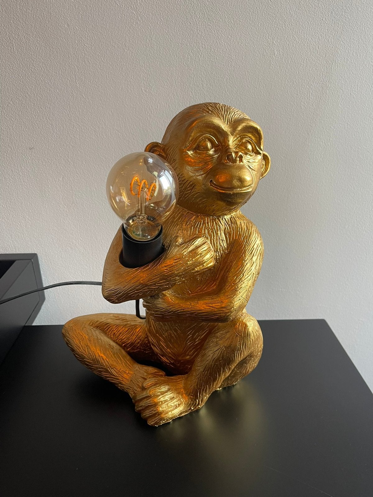 Lamp aap, Ophalen, Zo goed als nieuw
