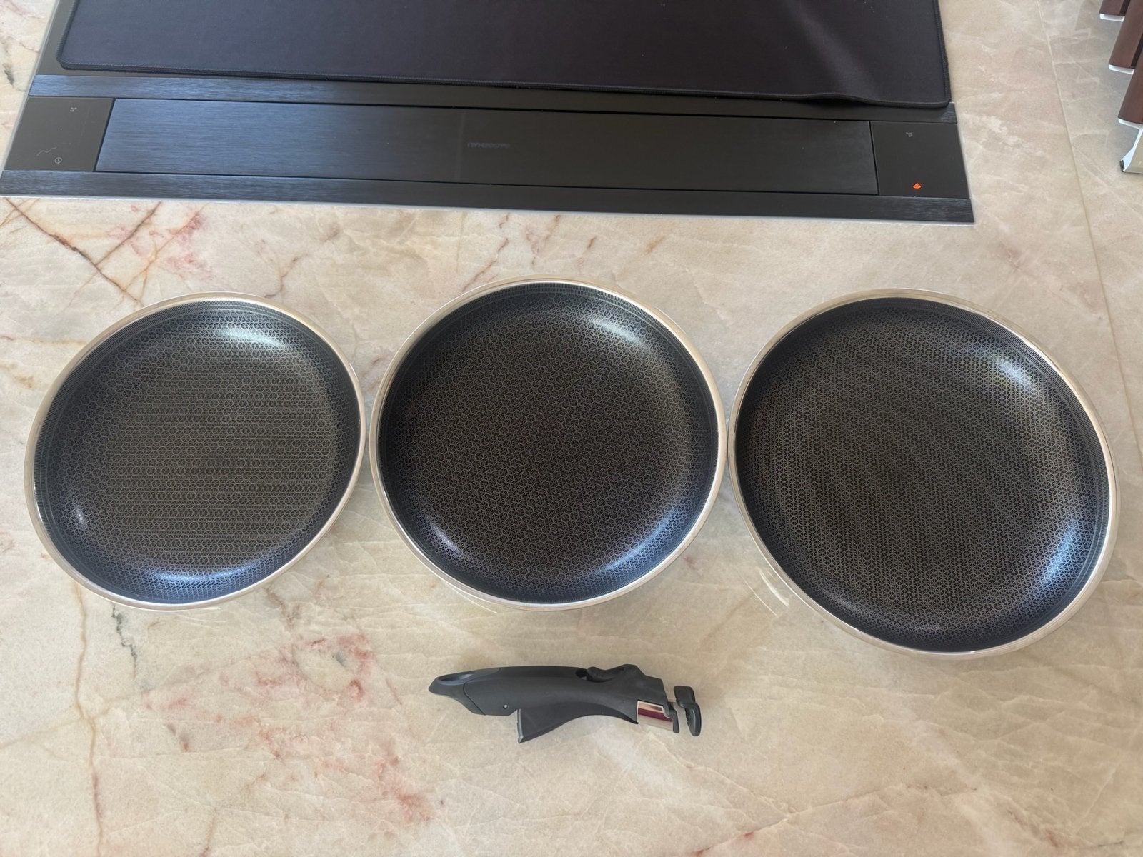 ONYX Cookware Ceramic Koekenpannen Set - 3 Pannen + Afneemba, Ophalen, Koekenpan, PFAS-vrij, Zo goed als nieuw