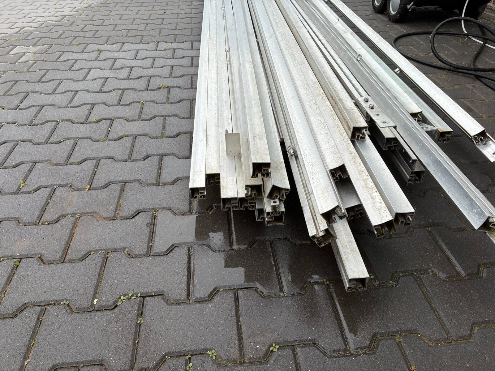 Diverse partij aluminium kokers - Gebruikt, Doe-het-zelf en Verbouw, Ophalen, Gebruikt, Aluminium