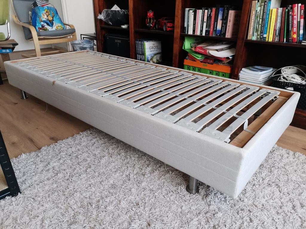 Twee bedframes 220 x 90, Ophalen, Gebruikt, 90 cm, Eenpersoons