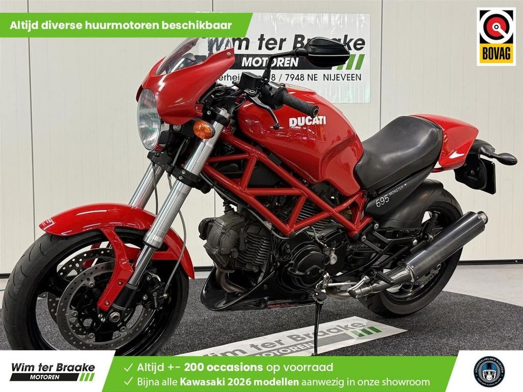 Ducati Monster 695 (bj 2006) 20,905 km, DUCATI, 2 cilinders, Motorrijbewijs A, Bedrijf