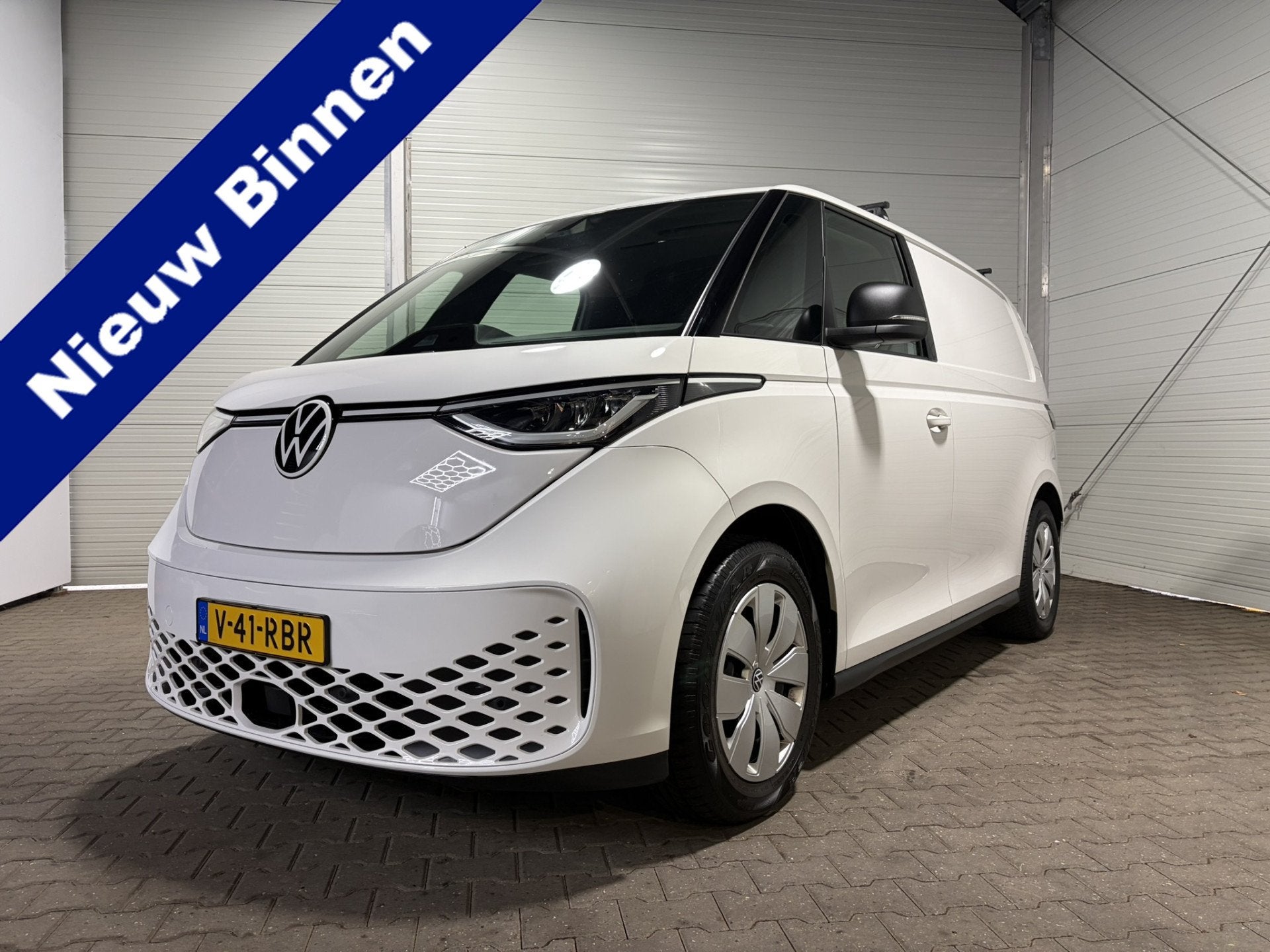 Volkswagen ID. Buzz Cargo 77 kWh | 204Pk | LED | Carplay | A, Auto's, Automaat, Gebruikt, Zwart, Volkswagen
