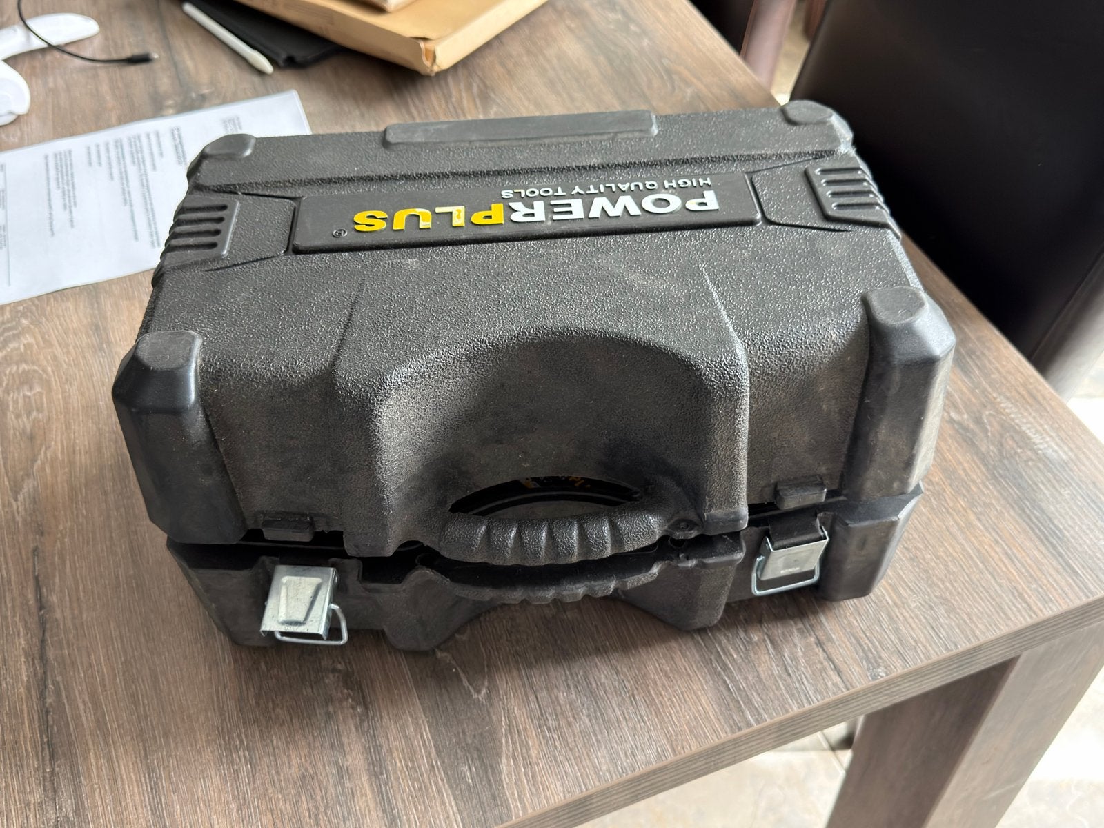 POWERPLUS Bandschuurmachine X046 in koffer, Ophalen of Verzenden, Gebruikt, Overige typen, Overige merken