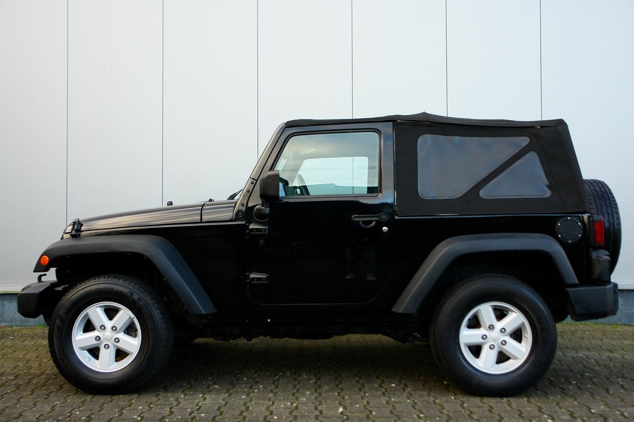 Jeep Jeep WRANGLER 3.8 V6 4x4 LPG 147kw (bj 2007, automaat), Auto's, 450 kg, Gebruikt, 2000 kg, 4 stoelen