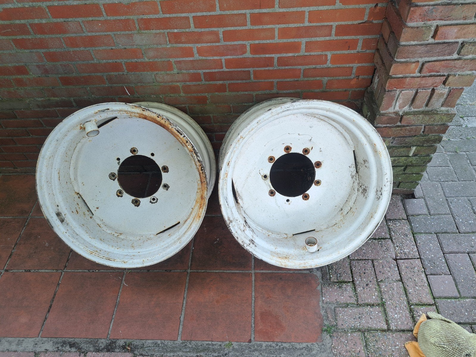 2x Velg banden r24 Breed tractor trekker landbouw agrarisch, Ophalen of Verzenden
