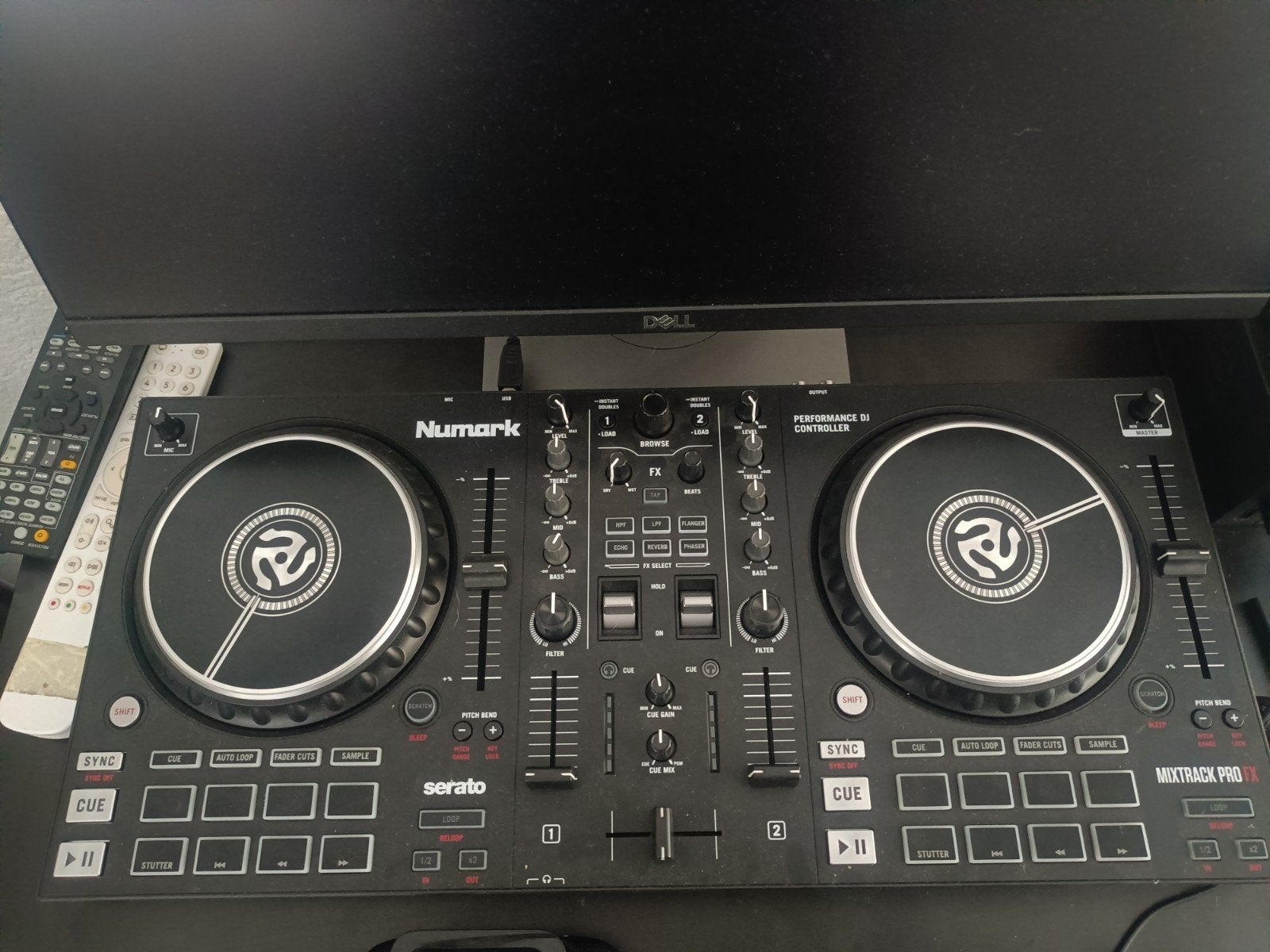 Numark Mixtrack Pro II DJ Controller - Zo goed als nieuw, Ophalen of Verzenden, ., ., .