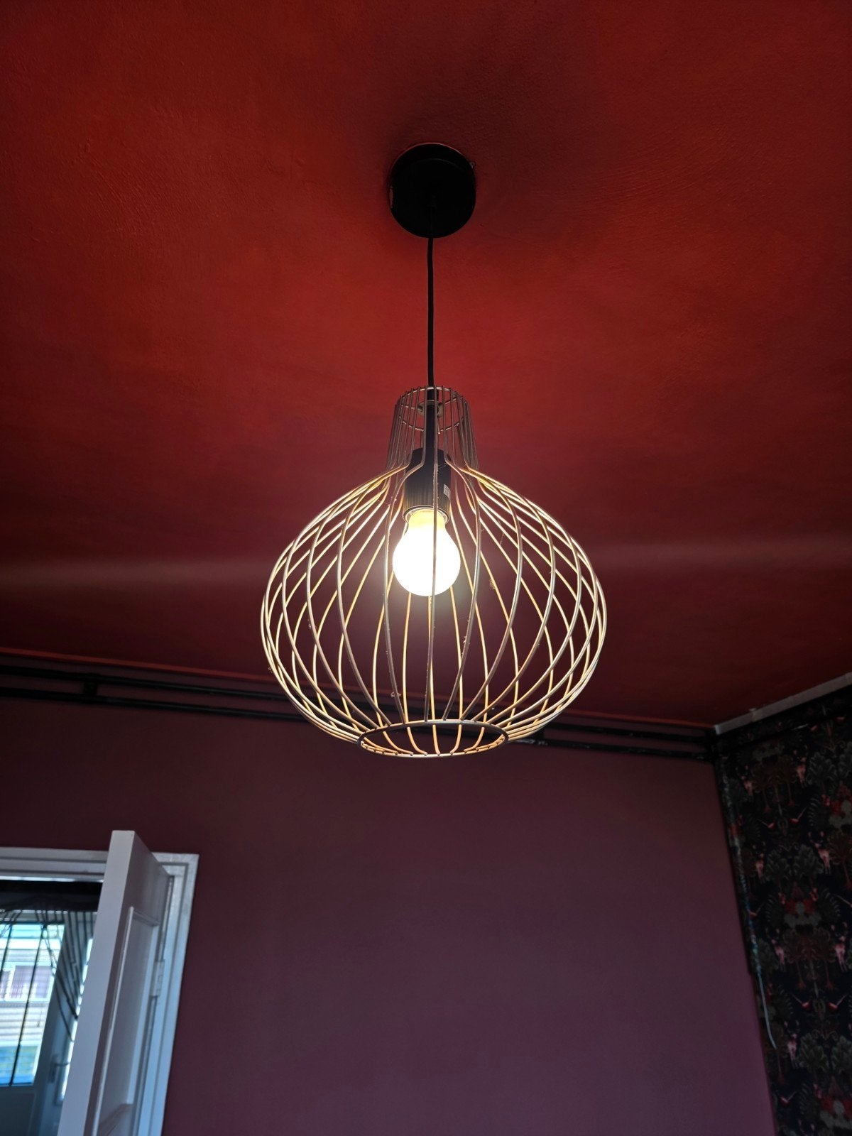 Gouden hanglamp, Ophalen, Zo goed als nieuw