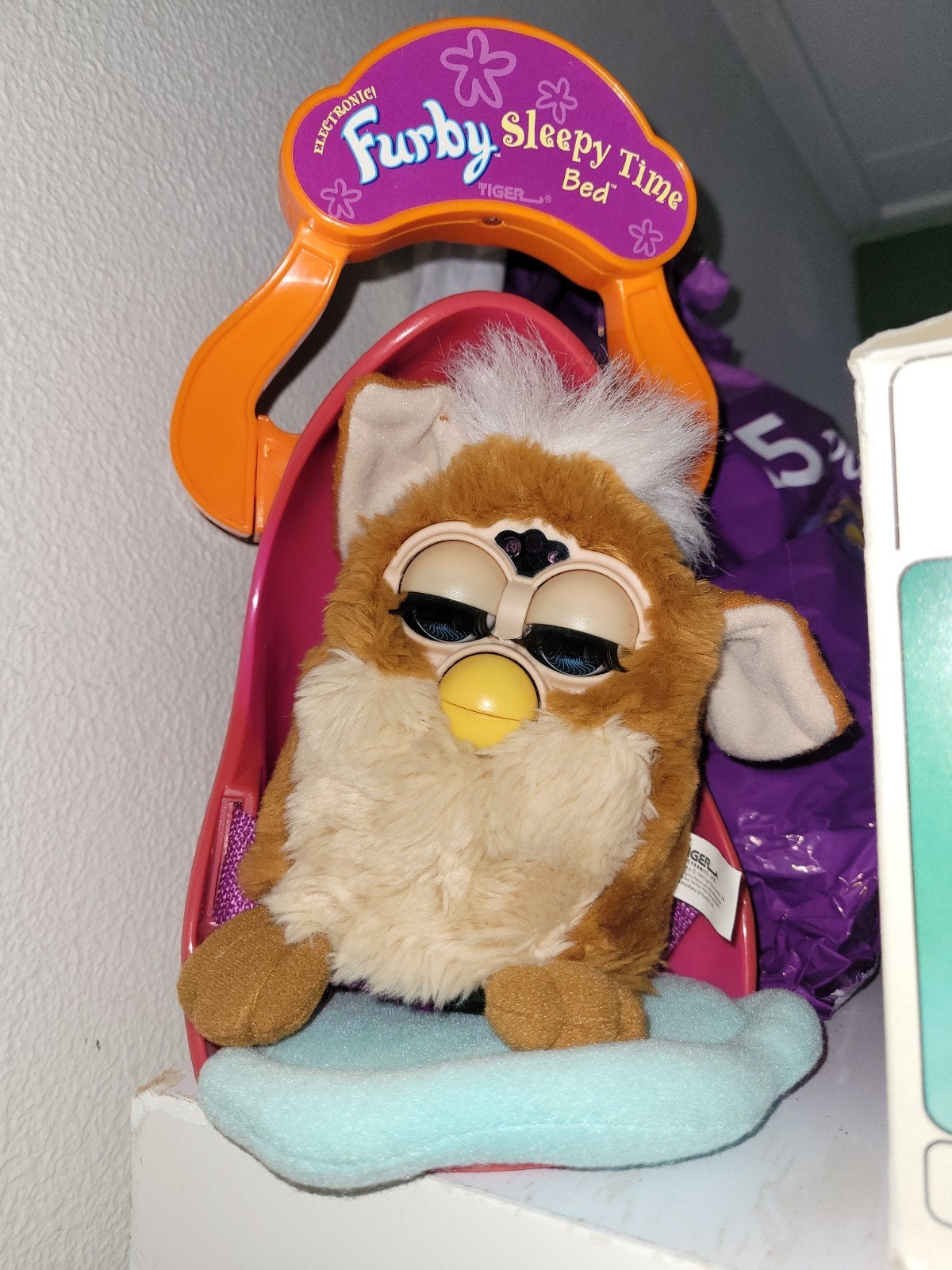 Tiger furby 1 serie, Ophalen
