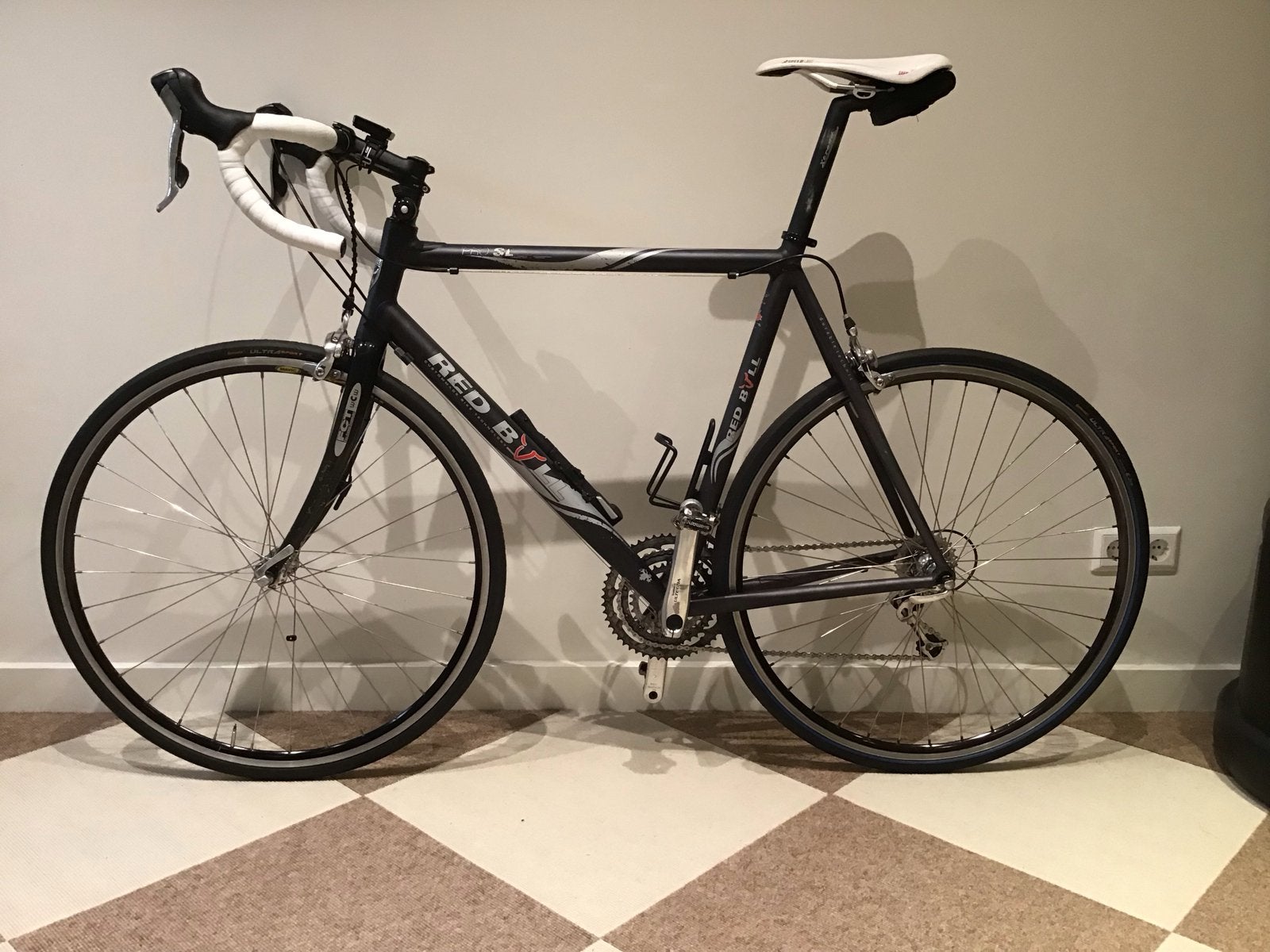 Red Bull Pro SL, maat 61, Overige merken, Gebruikt, Aluminium, Ophalen of Verzenden