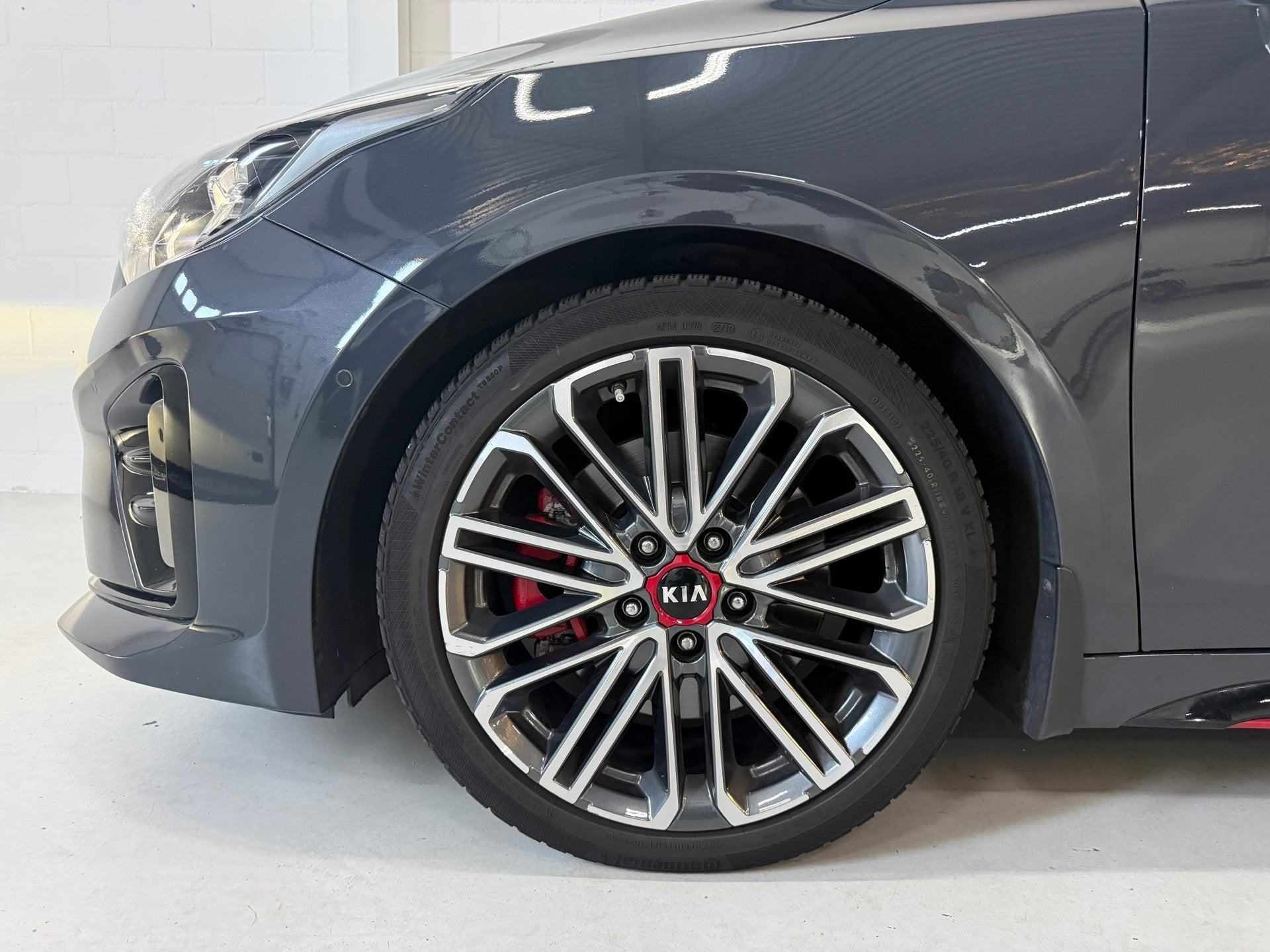 Kia ProCeed 1.6 T-GDI GT*FULL*Pano*Stoel/stuurverwarming*Bli, Auto's, 15 km/l, Gebruikt, Leder, 66 €/maand