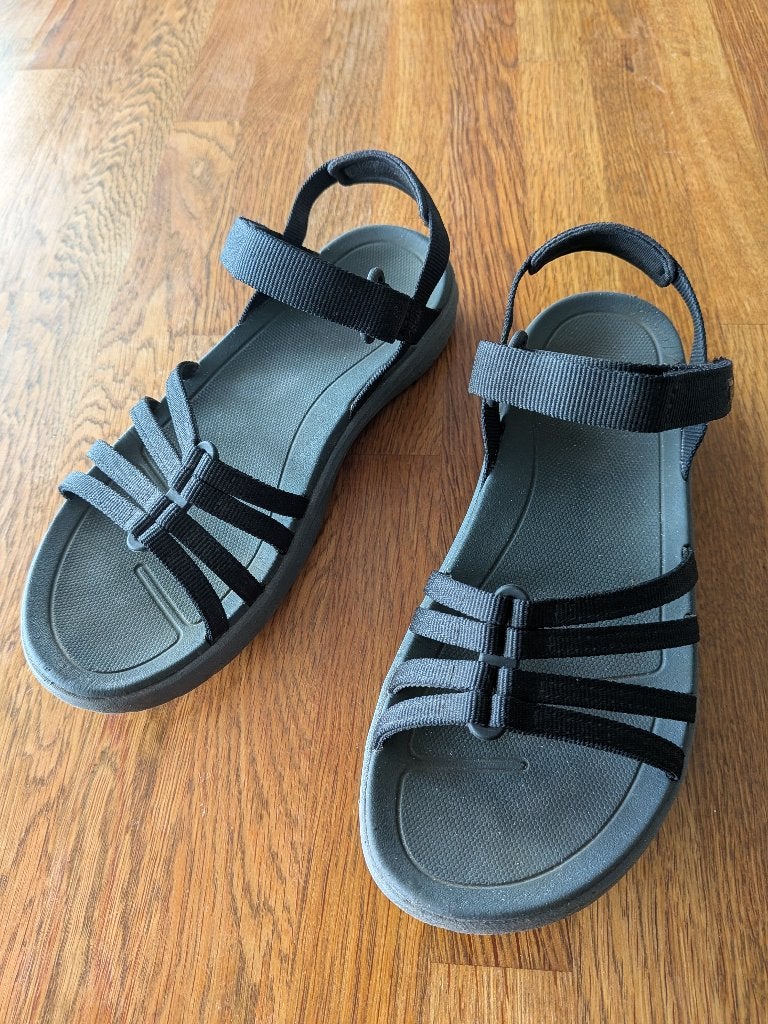 Teva Sanborn Cota sandalen zwart maat 38, Zwart, Zo goed als nieuw, Teva, Sandalen of Muiltjes