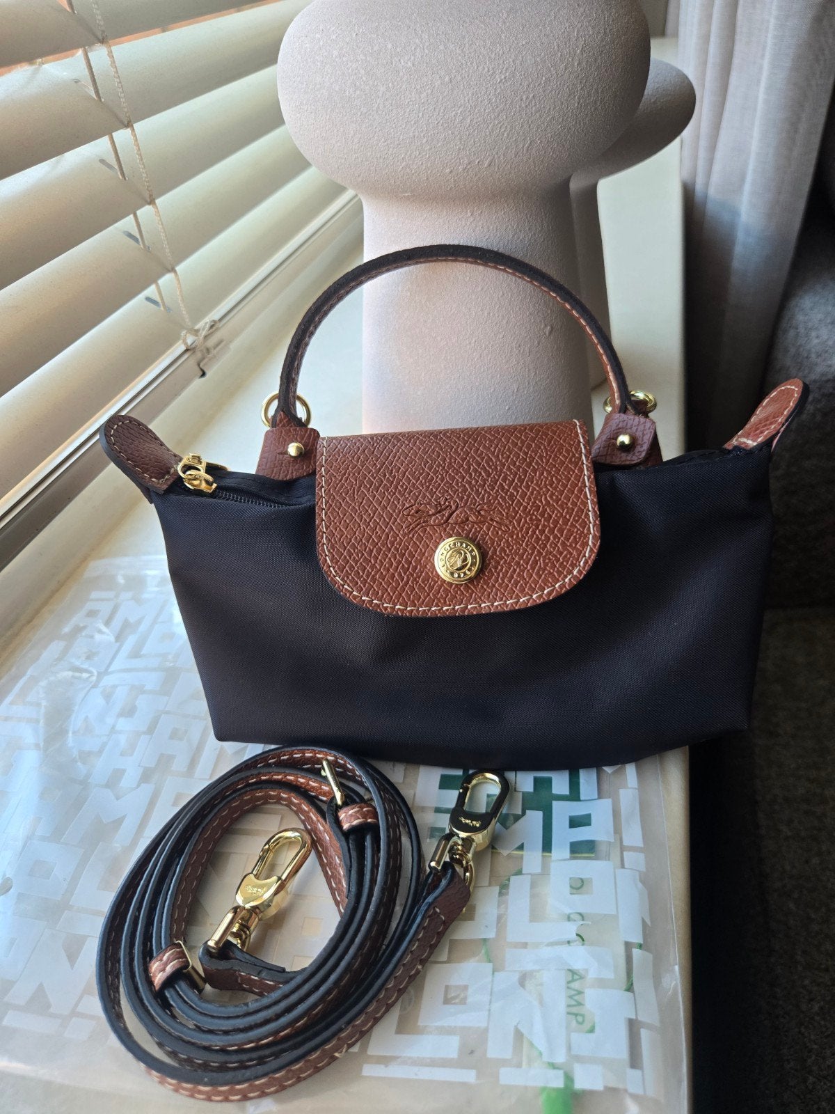 zwart dames tas met schouderband longchamp long champ mini, Sieraden, Tassen en Uiterlijk, Ophalen of Verzenden, Zo goed als nieuw