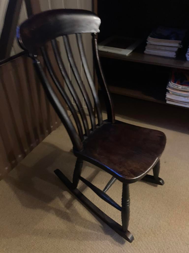 Antieke Engelse Windsor schommelstoel 19de eeuw, Huis en Inrichting, Stoelen, Gebruikt, Eén, Hout, Bruin, Ophalen
