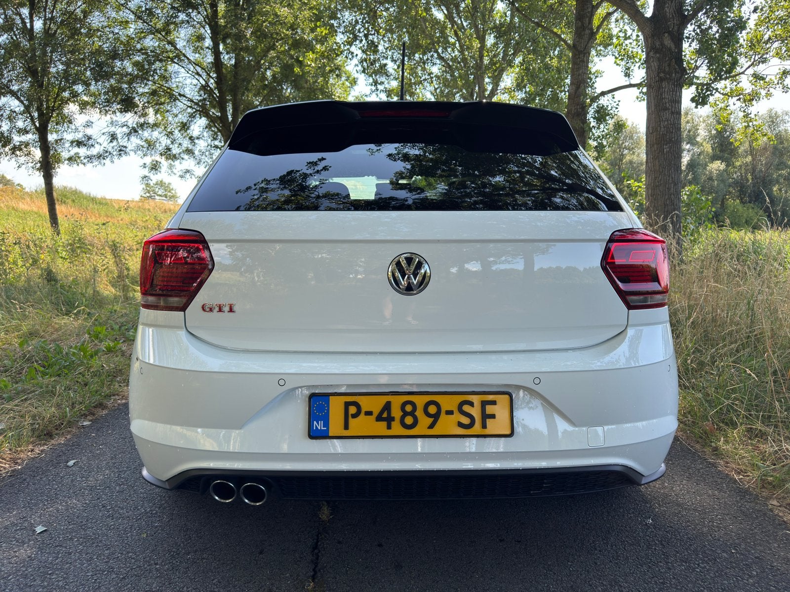 Volkswagen Polo GTI 2019 Rotiform schroefset, 4 cilinders, 1984 cc, Wit, Particulier