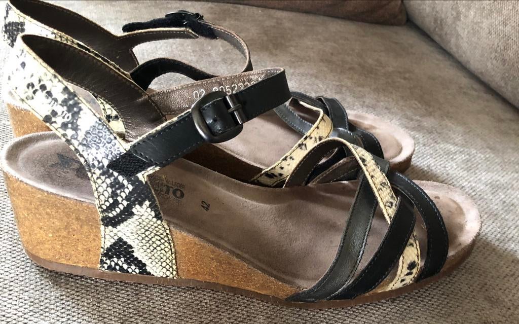 Mephisto sandalen sleehak maat 42 - Slangenprint, Zwart, Gedragen, Sandalen of Muiltjes, Ophalen of Verzenden