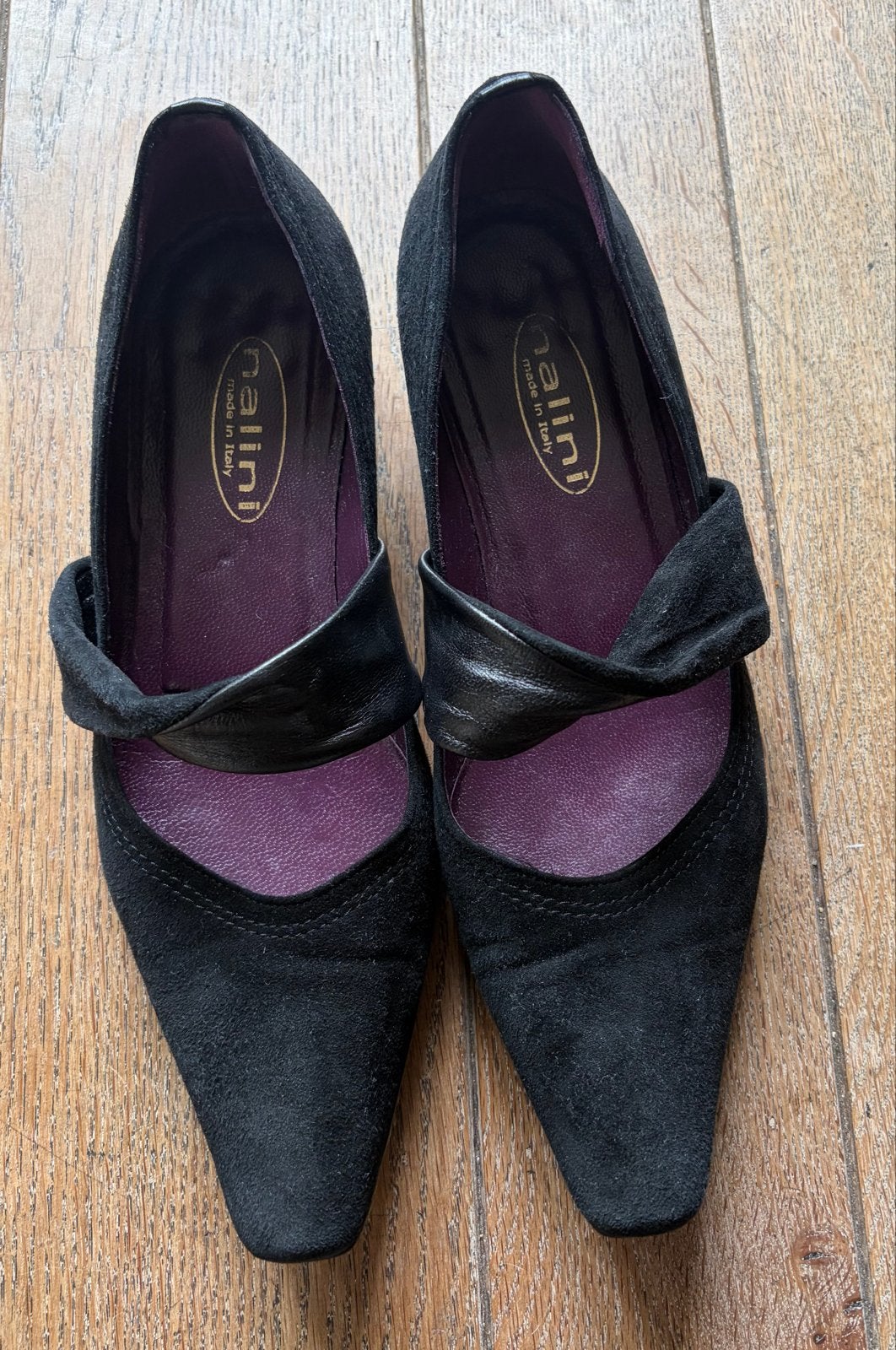 Nalini Zwarte Suede Pumps Maat 37 - Made in Italy, Ophalen of Verzenden, Gedragen, Zwart, Pumps