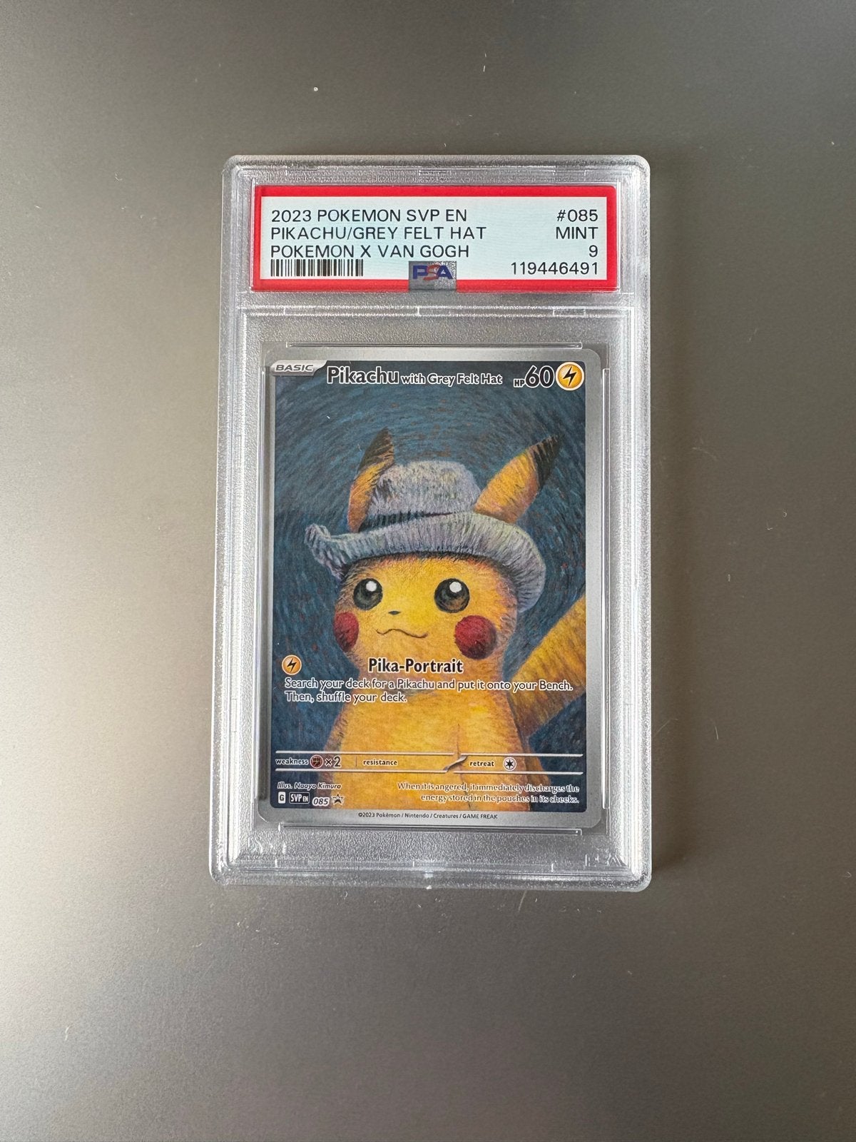 Pikachu #85 (Van Gogh) PSA 9, Hobby en Vrije tijd, Verzamelkaartspellen | Pokémon, Ophalen of Verzenden, Zo goed als nieuw, Losse kaart