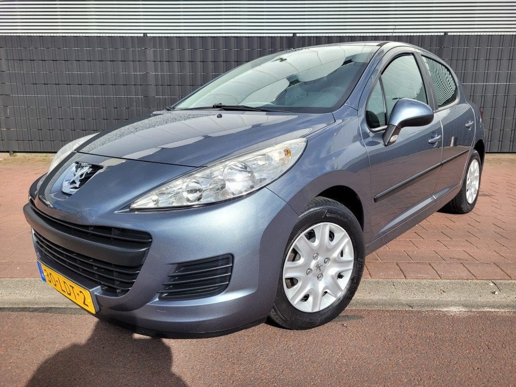 Peugeot 207 1.4 VTi X-line (bj 2010), Auto's, Voorwielaandrijving, Stof, Zwart, 4 cilinders