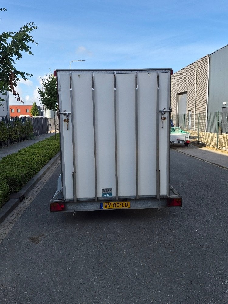 Foto 4 van HAPERT type Sapphire L2 grote hoge gesloten aanhanger