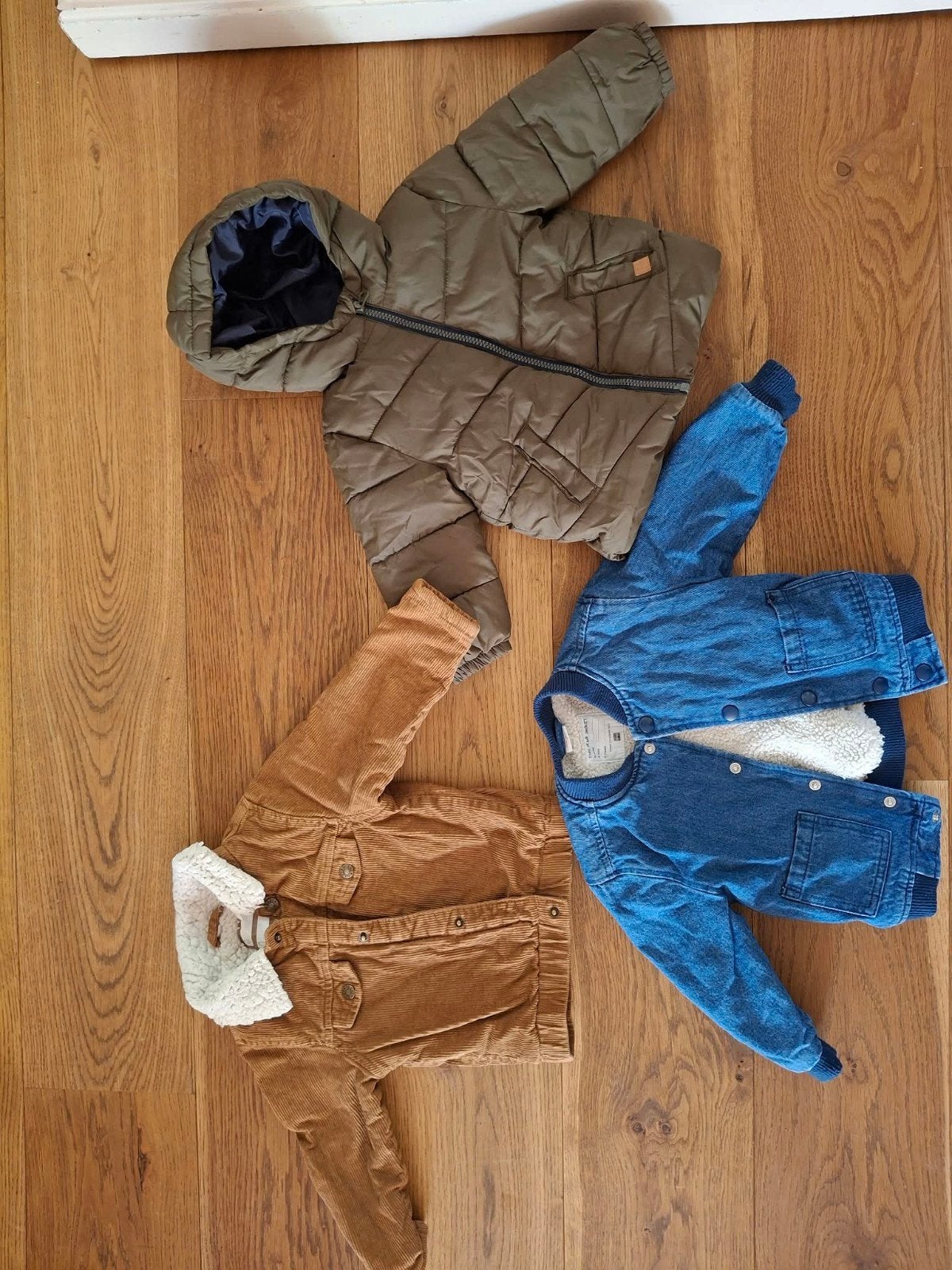 Jassenpakket met skipak voor baby/dreumes (maat 86), Gebruikt, Jongetje of Meisje, MNG Kids, Ophalen of Verzenden