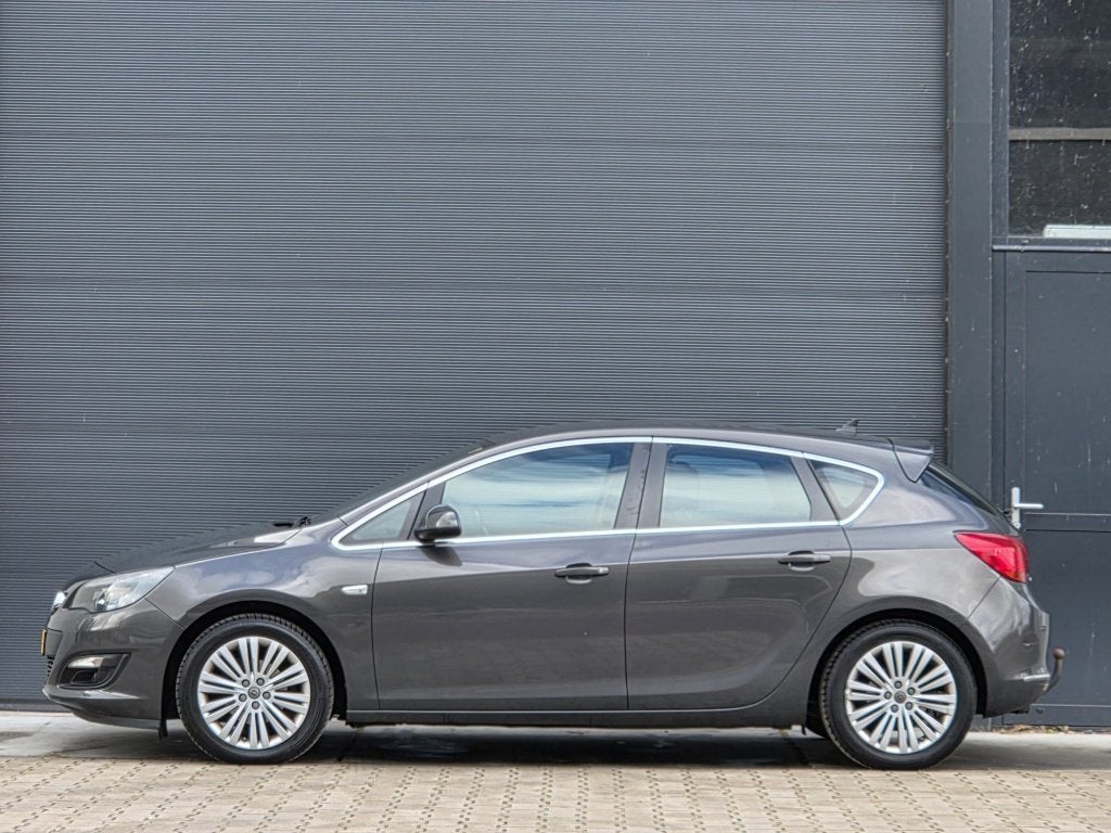 Opel Astra 1.4 Turbo Blitz NAP A/Z OH BJ 2014 (bj 2014), Euro 5, Verwarmde buitenspiegels, Gebruikt, 680 kg