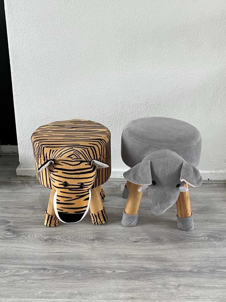 2 leuke dieren krukjes voor kinderen, Ophalen, Zo goed als nieuw, Hout