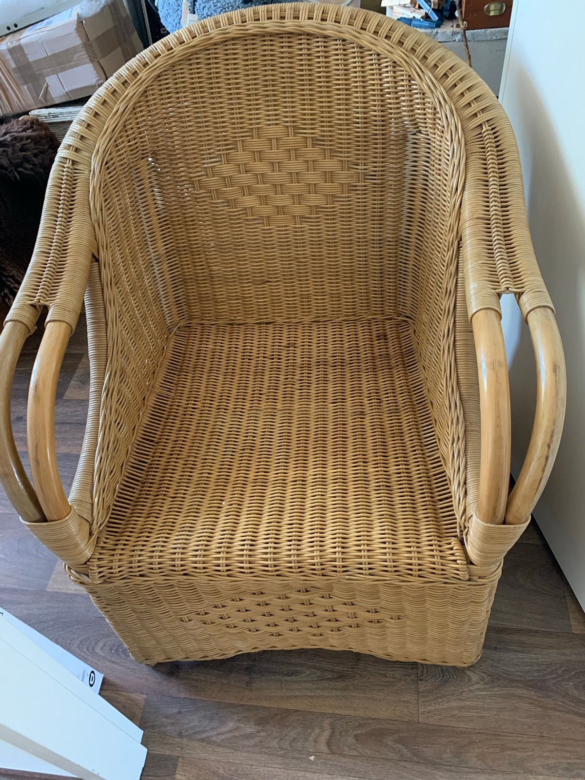 Vintage rotan stoel - Perfect voor balkon of tuin, Ophalen, Bruin, Riet of Rotan, Zo goed als nieuw