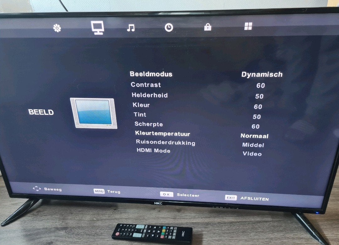 TV te koop in goede staat als nieuw, Audio, Tv en Foto, Televisies, 50 Hz, Zo goed als nieuw, 100 cm of meer, Ophalen