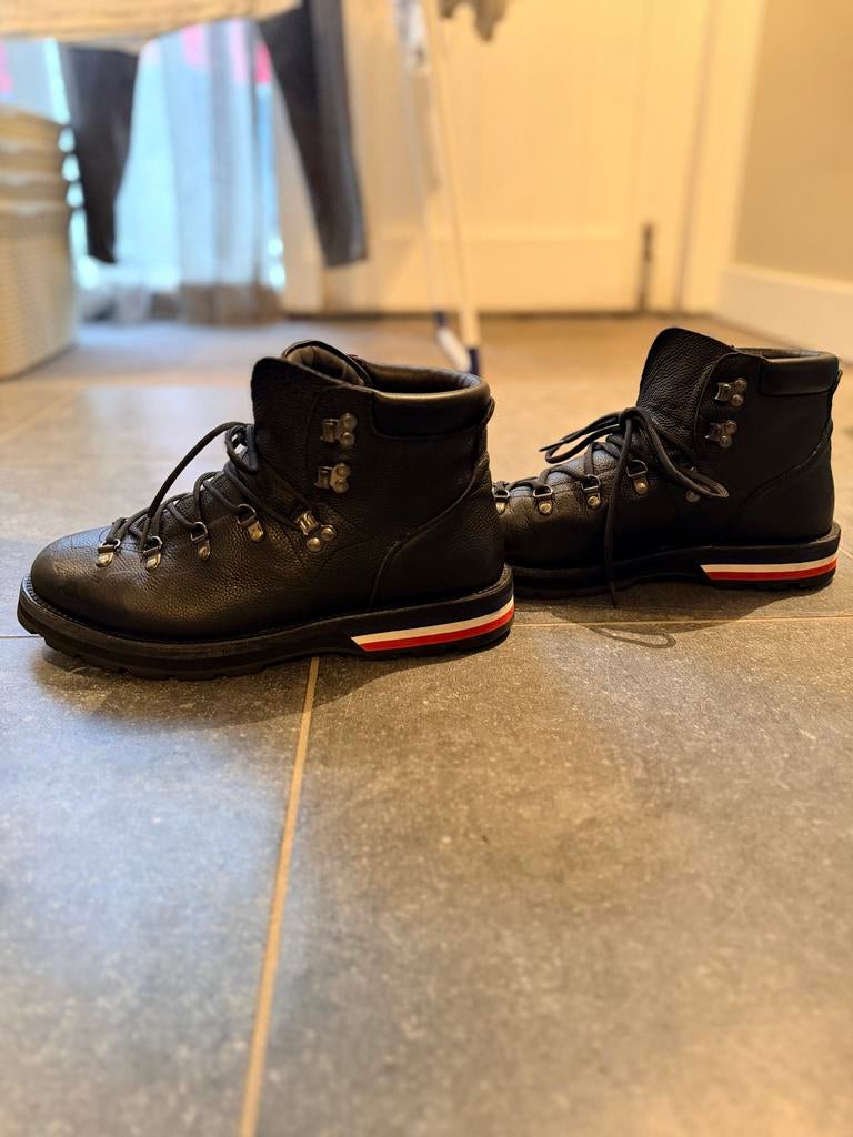 Moncler Peak Hiking Boots - Maat 43, Ophalen of Verzenden, Zo goed als nieuw, Zwart, Wandelschoenen of Bergschoenen