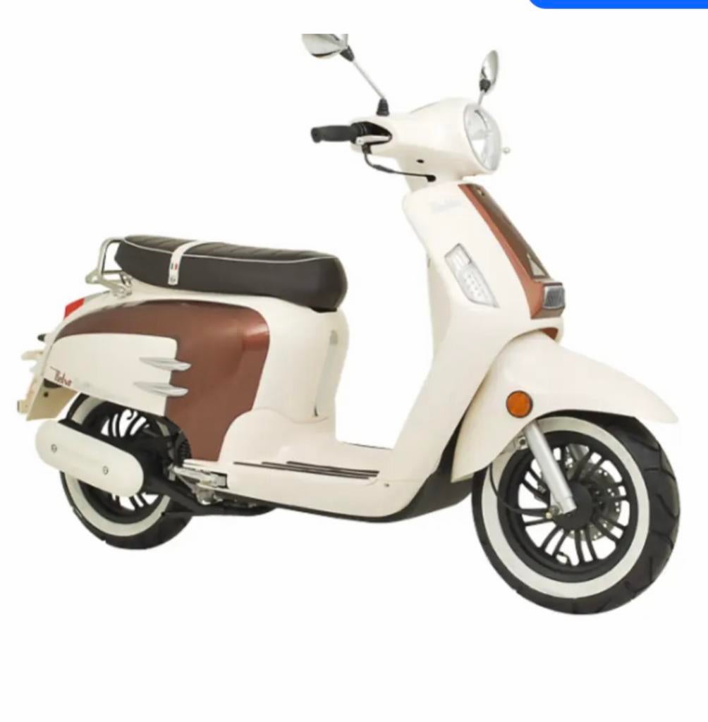 Gezocht Thurbo Bellissimo retro scooter, Fietsen en Brommers, Scooters | Overige merken, Ophalen of Verzenden, Benzine