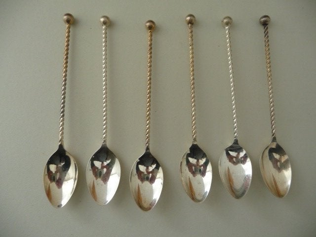 6 verzilverde THEELEPELTJES met gedraaid steeltje (2), Antiek en Kunst, Ophalen of Verzenden