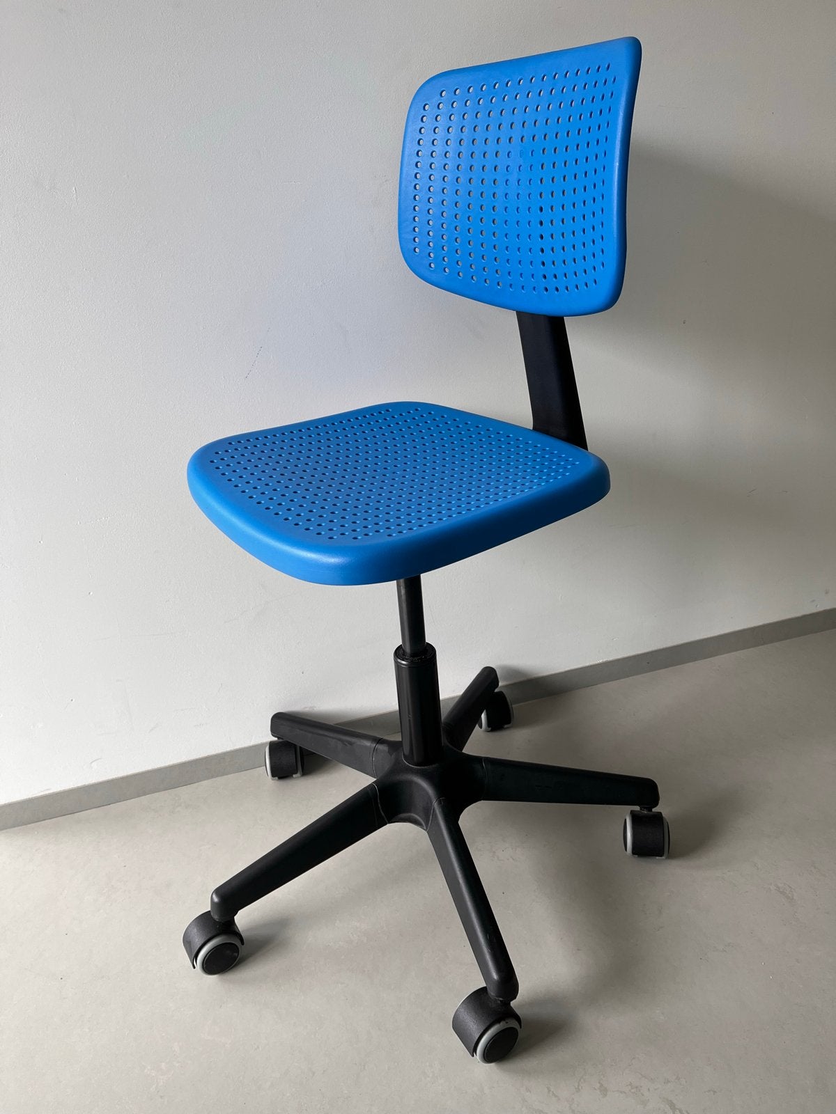 IKEA ALRIK blauwe bureaustoel voor kinderen, Ophalen, Gebruikt, Blauw, Bureaustoel