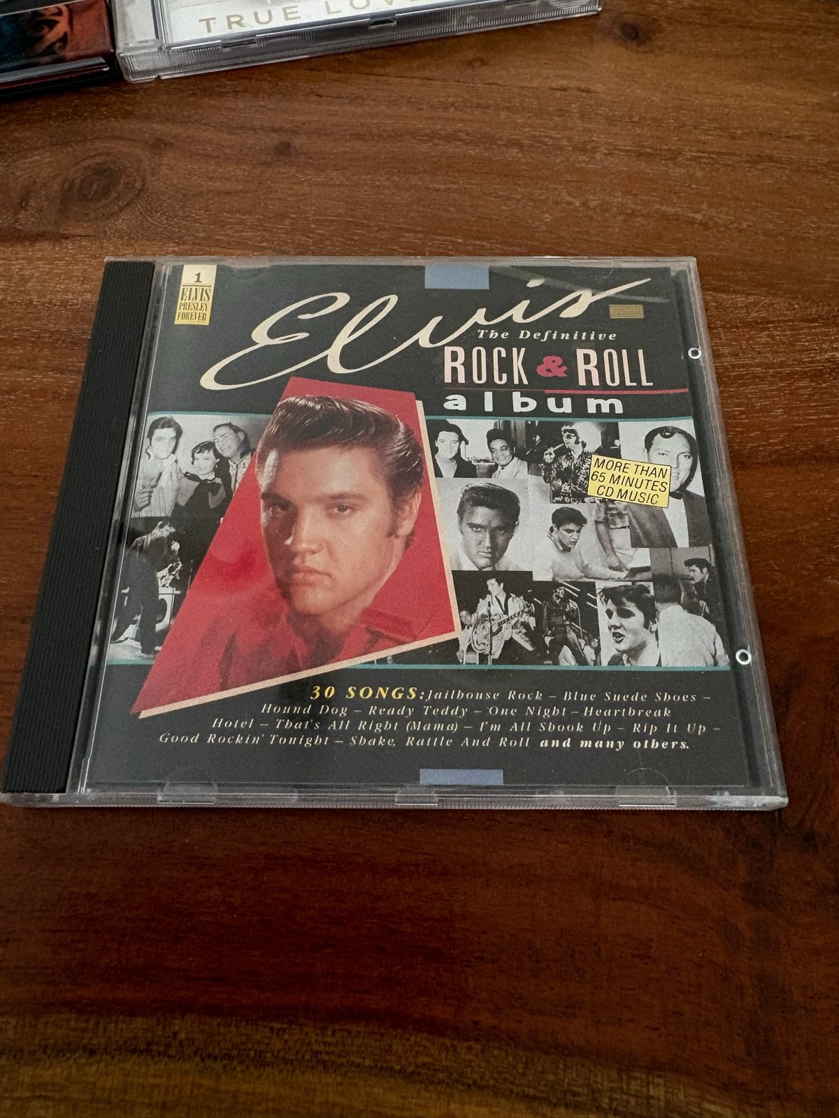 Elvis Presley The Definitive Rock & Roll Album, Rock, Inclusief boekje, Ophalen of Verzenden, Zo goed als nieuw
