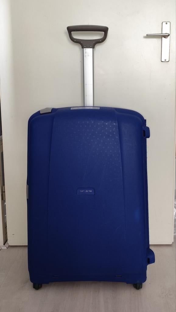 Grote koffer Samsonite 75x52x30 cm met 4 wielen en Tsa-Slot, Sieraden, Tassen en Uiterlijk, Koffers, Wieltjes, Hard kunststof
