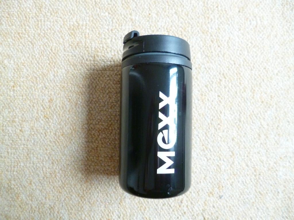 NIEUWE zwarte warmhoudbeker van MEXX, Huis en Inrichting, Kunststof, Nieuw, Ophalen of Verzenden, Zwart