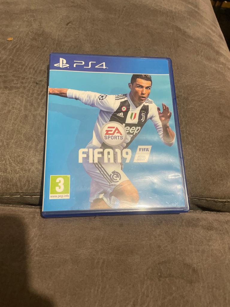 Fifa 19 PS4 - Voetbalgame voor PlayStation 4, Gebruikt, Eén computer, Ophalen of Verzenden, Sport