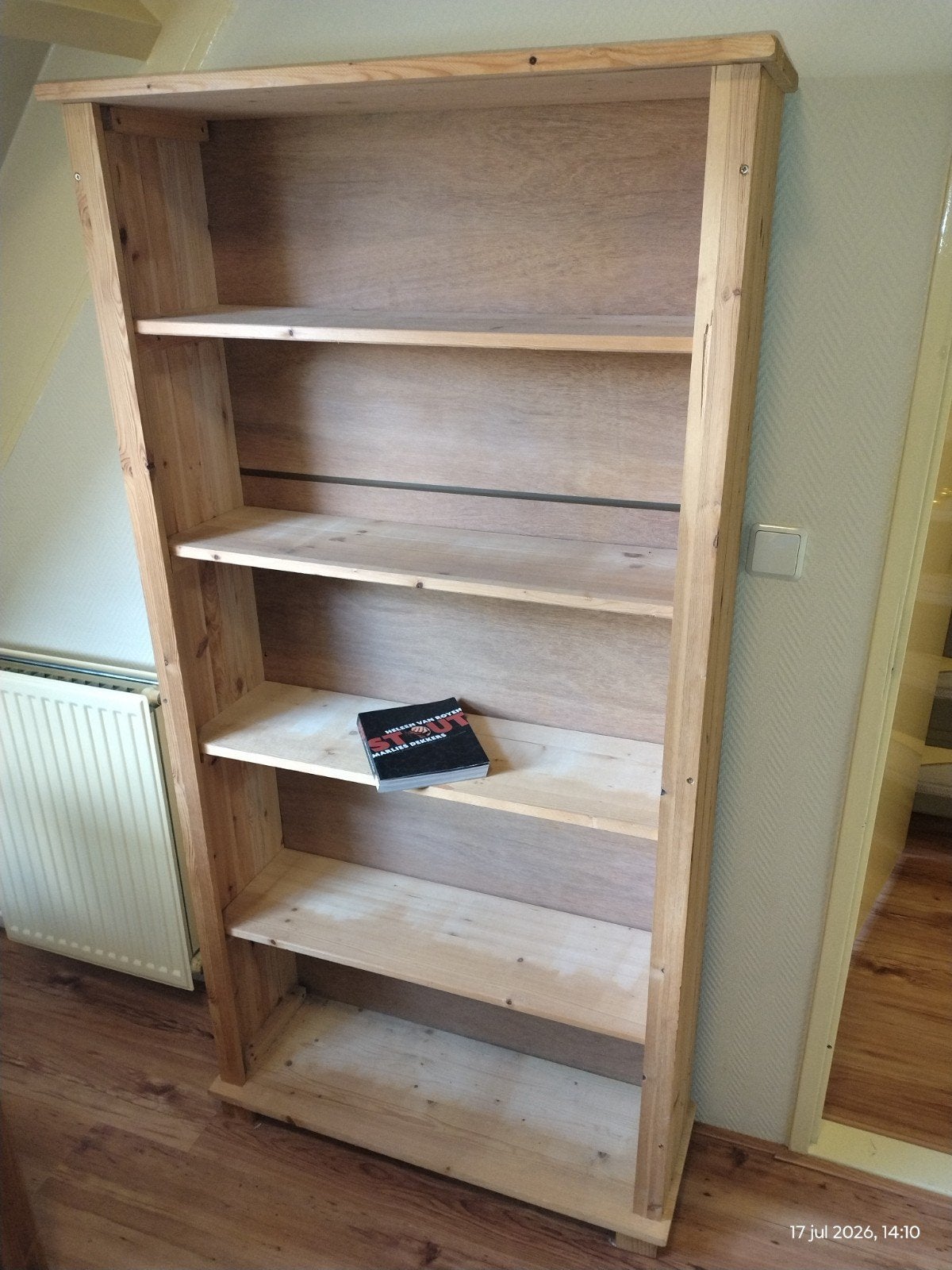 Boekenkast grenenhout, Ophalen, Gebruikt, 50 tot 100 cm, 25 tot 50 cm