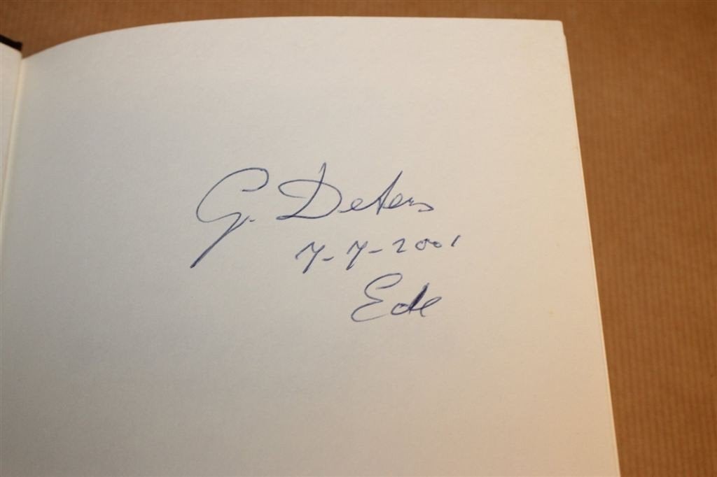 Vrijwilliger 1945 — WOII Verhaal Gesigneerd Exemplaar, Ophalen of Verzenden, Tweede Wereldoorlog, Gelezen, Overige onderwerpen