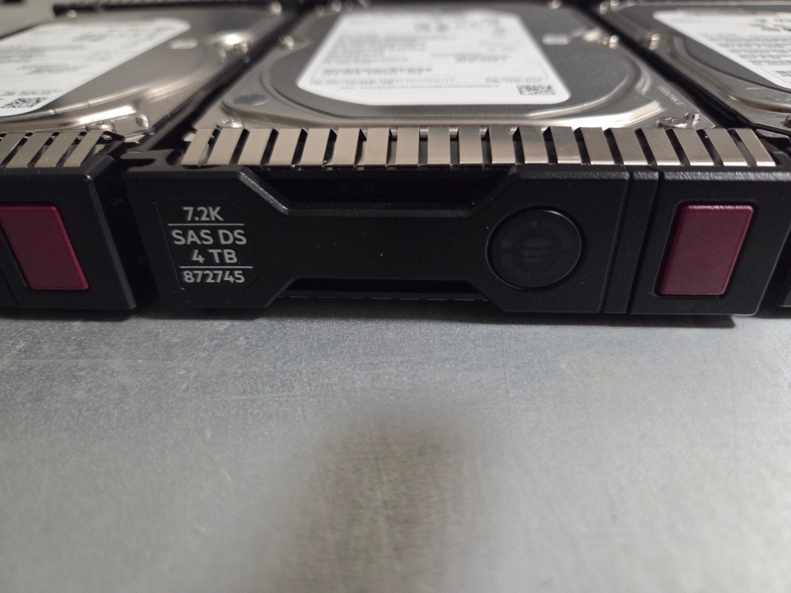 HPE 4TB SAS HDD's - 8x, Computers en Software, Harde schijven, Intern, Gebruikt, SAS, Server