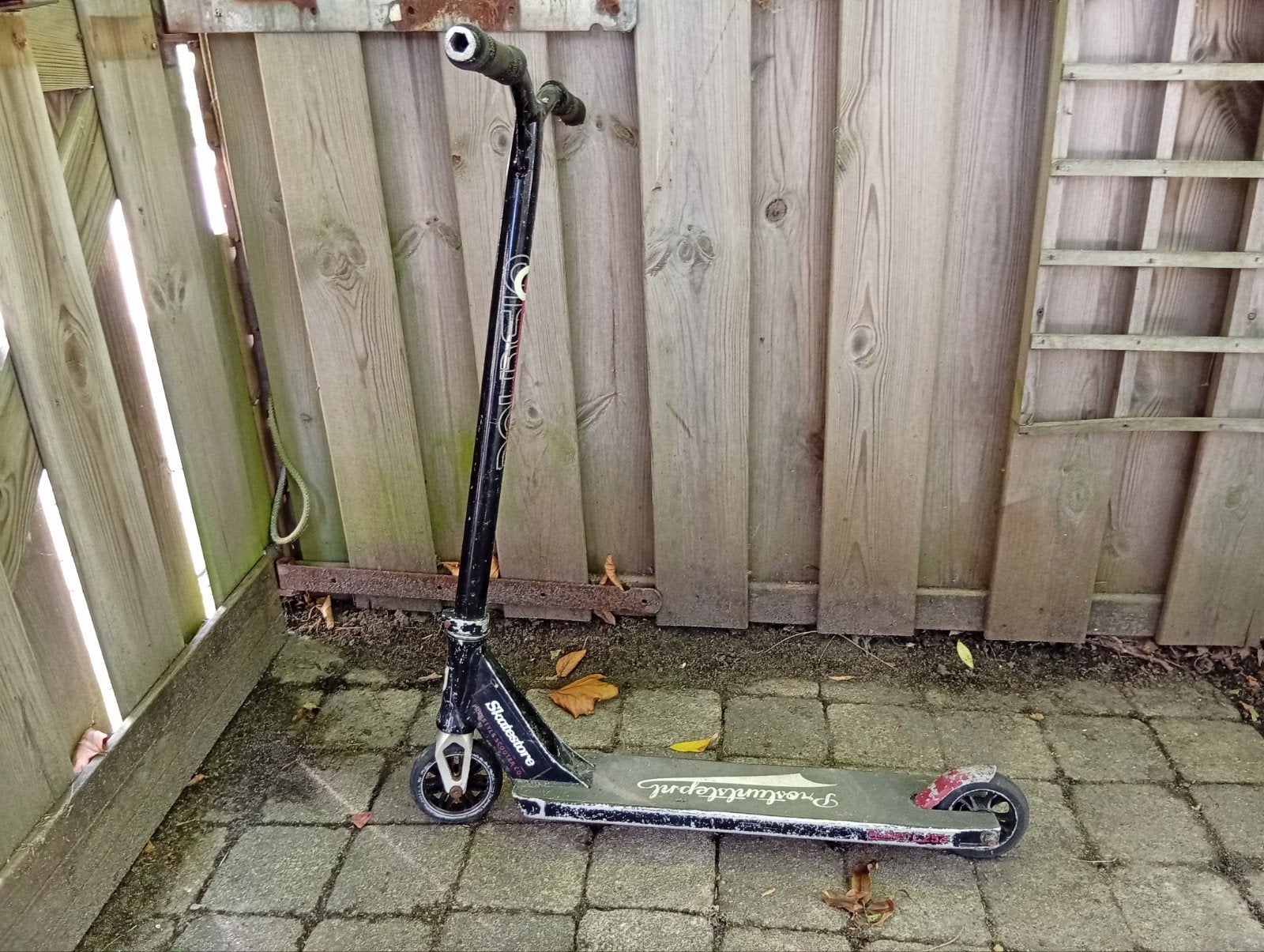 Dominator Stuntstep - Gebruikt, handvaten aan vervanging toe, Ophalen, Gebruikt, Overige typen, Dominator