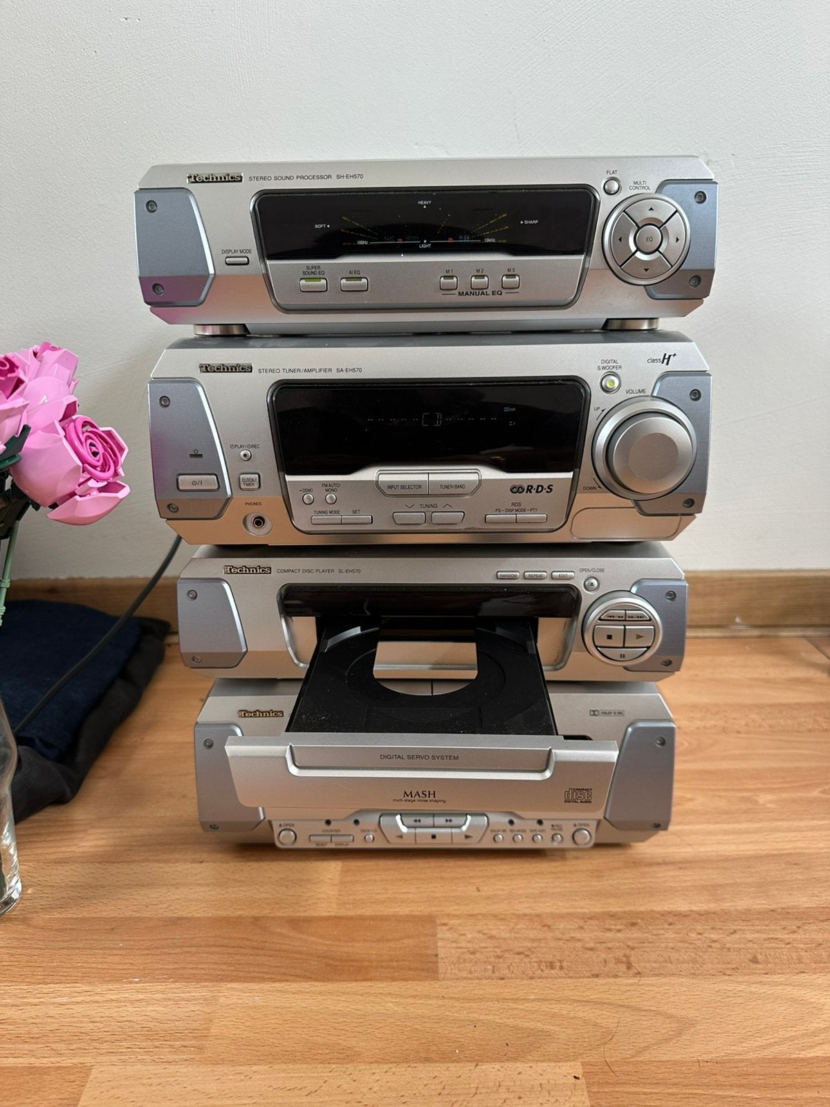 Foto 4 van Technics SC-EH570 stereo system: full set + speakers