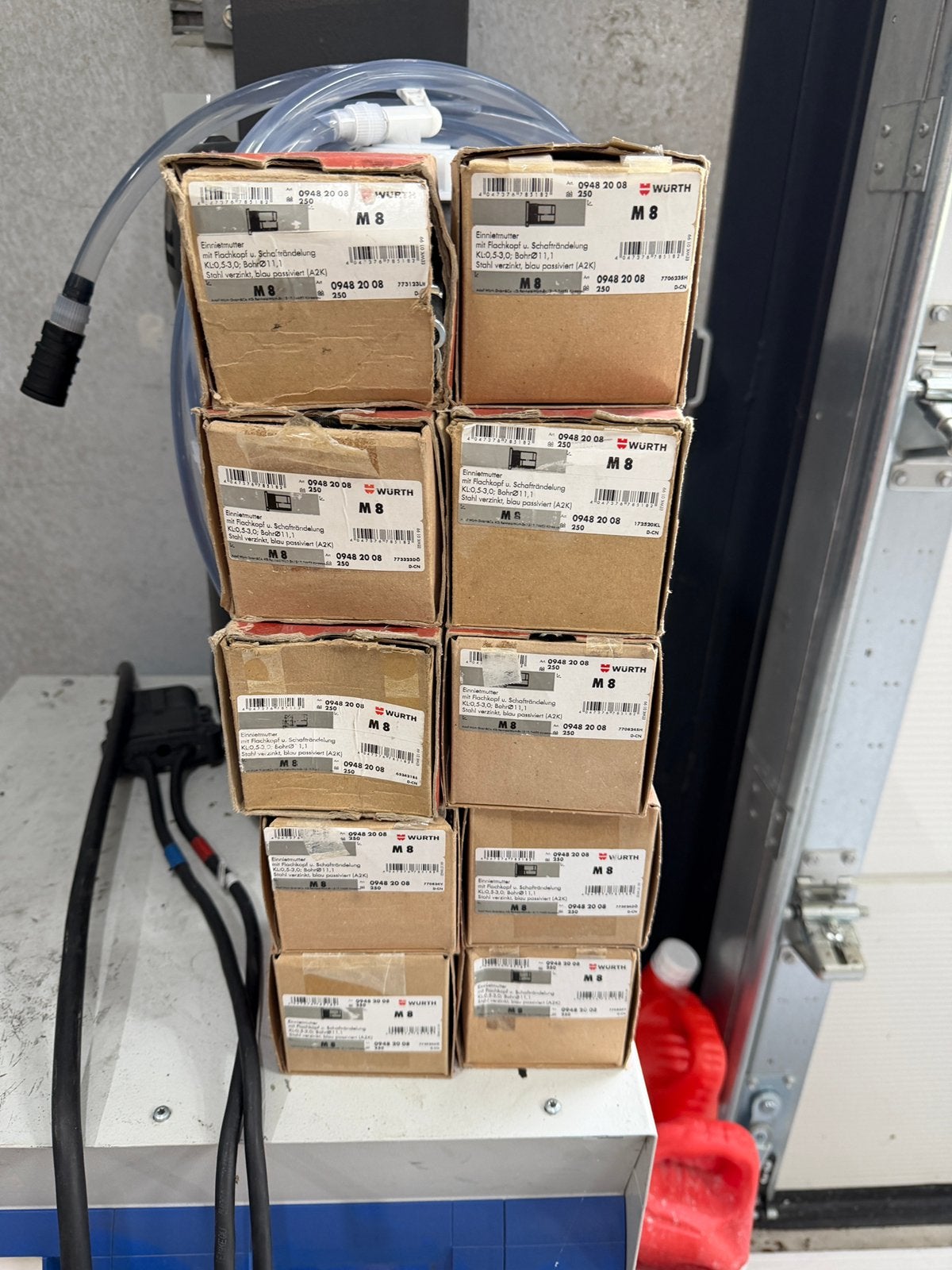10x Wurth Blindklinkmoeren M8x16 verzinkt 250 stuks, Ophalen of Verzenden, Zo goed als nieuw