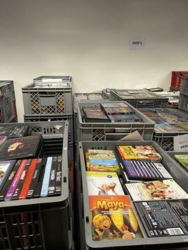 Grote partij dvd dvd’s partijhandel 10 euro per doos!, Alle leeftijden, Ophalen of Verzenden, Zo goed als nieuw